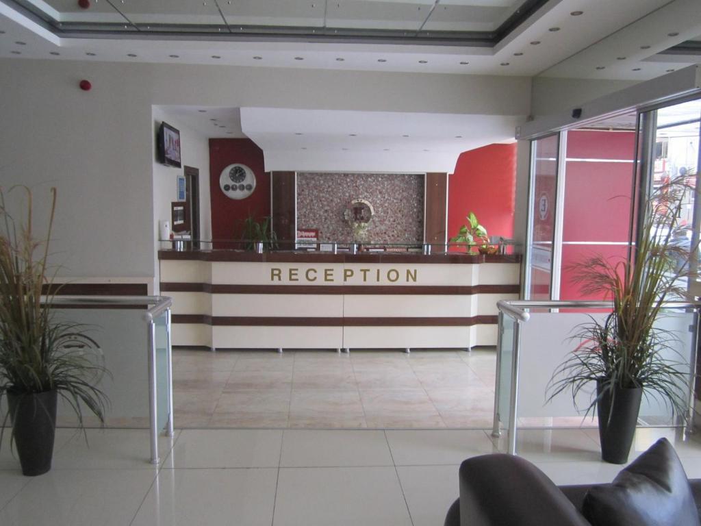 Egemen Hotel เมร์ซีน ภายนอก รูปภาพ